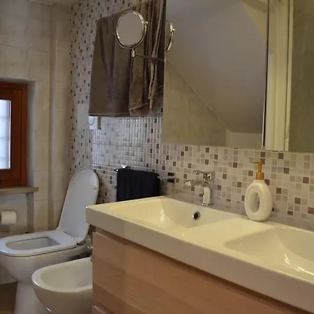 Casanova Property At Trullo-rome Lejlighed